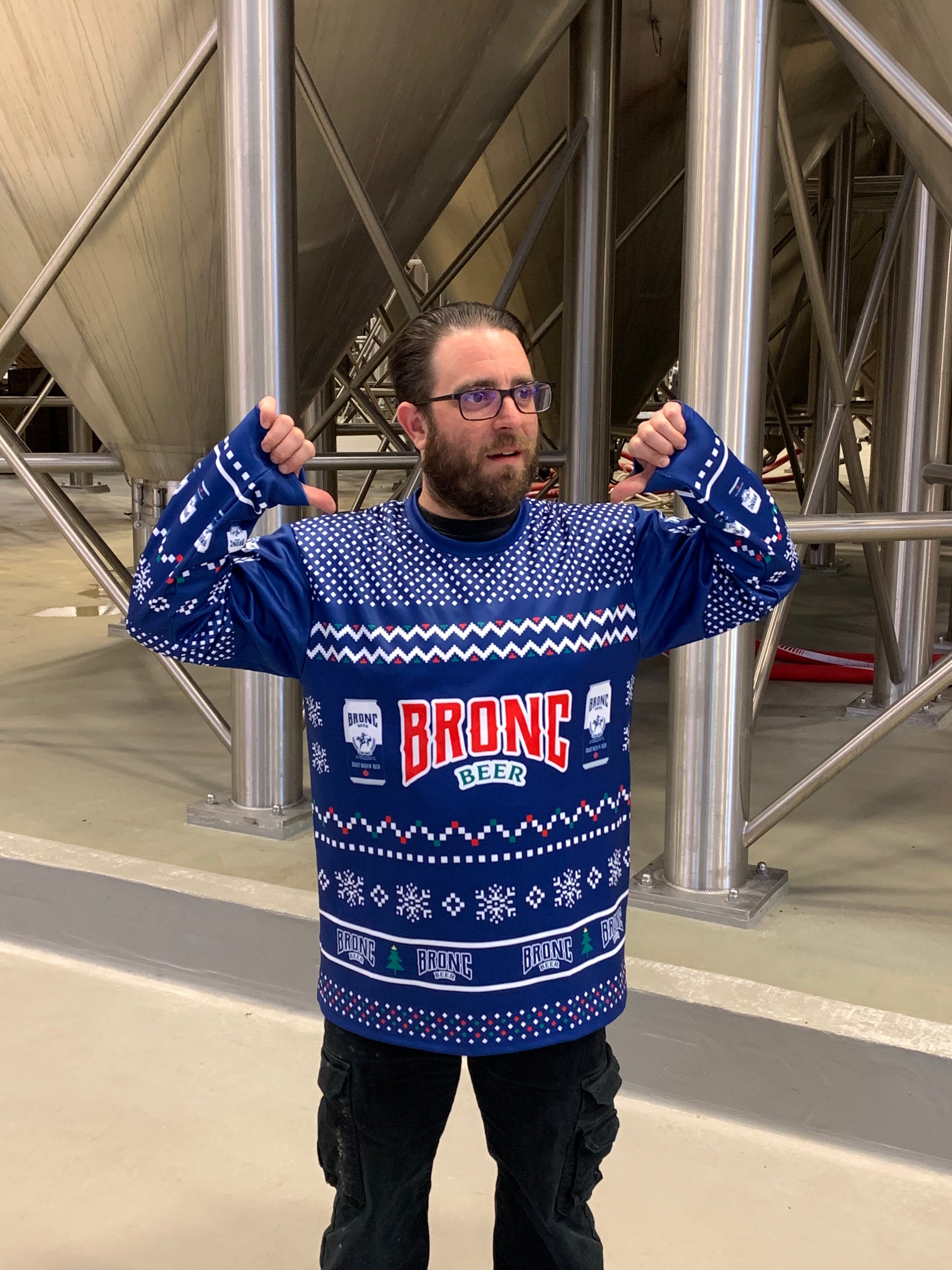 Beer sales christmas sweater